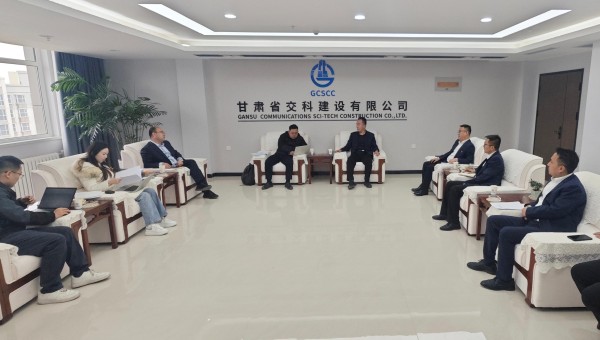 3月27日，順豐集團(tuán)一行到甘肅省交科建設(shè)有限公司考察調(diào)研，雙方就各自發(fā)展優(yōu)勢(shì)、未來合作領(lǐng)域與方向、促進(jìn)國(guó)企民企協(xié)同發(fā)展等方面進(jìn)行了深入座談交流。