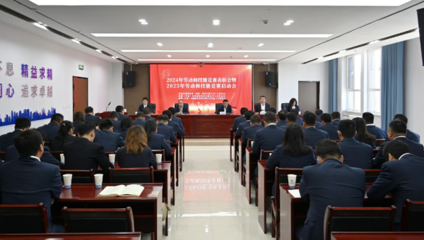 “持續(xù)學習與技能精進是職業(yè)生涯不可或缺的基石。我深知扎實的專業(yè)知識是預(yù)算工作穩(wěn)固的根基，而嫻熟的軟件操作技能，則是提升工作效率、確保精準無誤的銳利武器！”“今后我們將持續(xù)開展形式多樣、層次分明的技能培